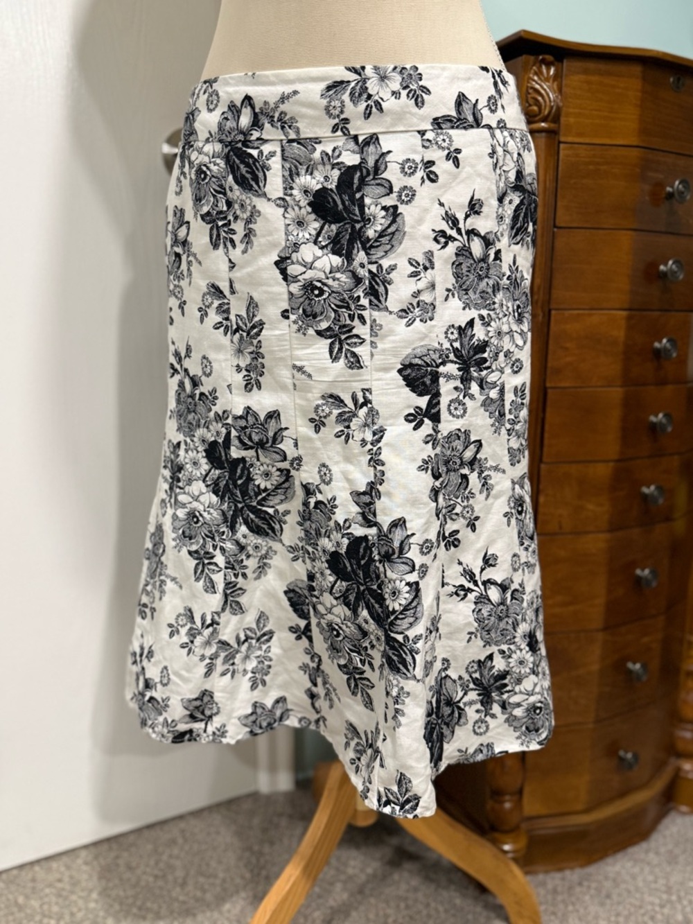 Ann Taylor Loft Linen Black & White Floral Toile A-Line Skirt Size 12